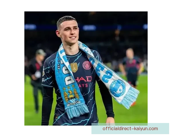 曼城在青训体系中对福登的培养成效显著，展现出持续提升的潜力与表现。